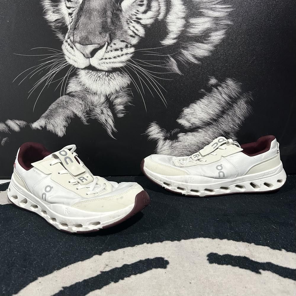 On Running The Roger Wildcard 3MG10374758 Athletic Sneaker Men's 10 White Mesh